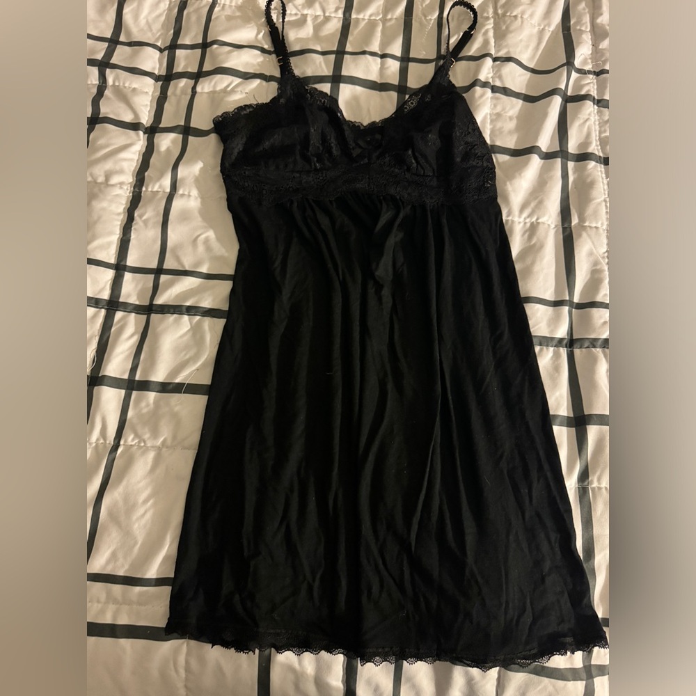 Intimate back dress